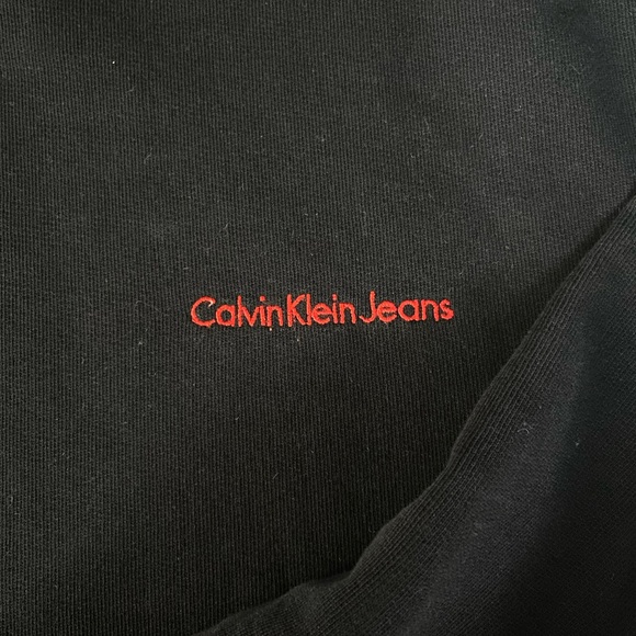 Calvin Klein Crewneck - Picture 5 of 7